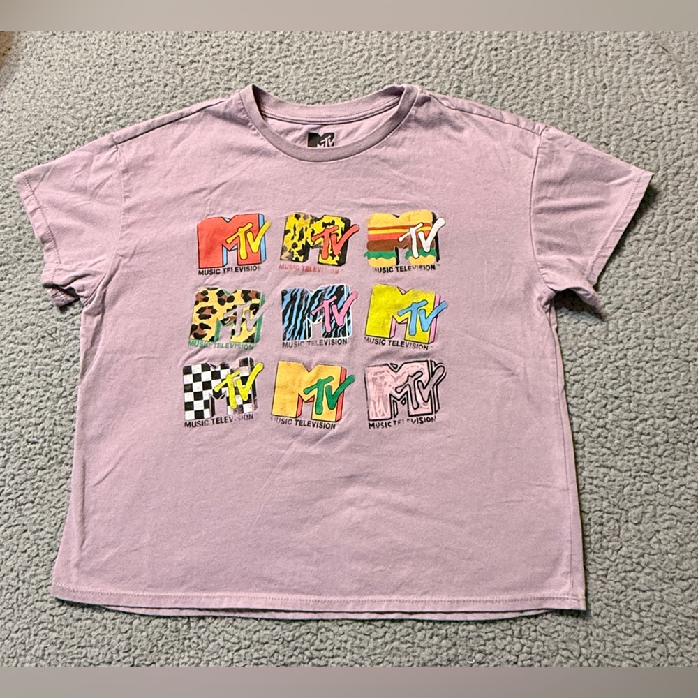 Big Kids-Retro MTV Graphic Print T-Shirt in Lavender‎